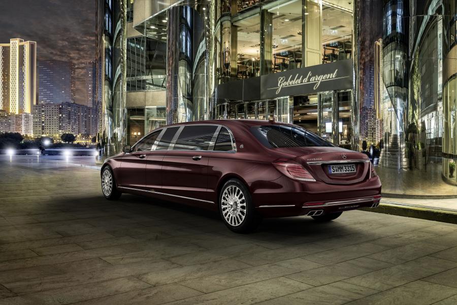  Mercedes-Maybach S600 Pullman 2015 года  (фото 2 из 10)